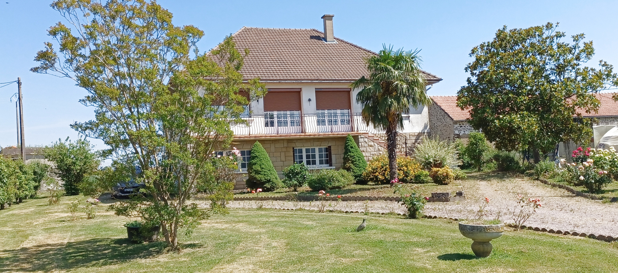 Agence immobilière de AGENCE DE LA PIERRE IMMOBILIER
