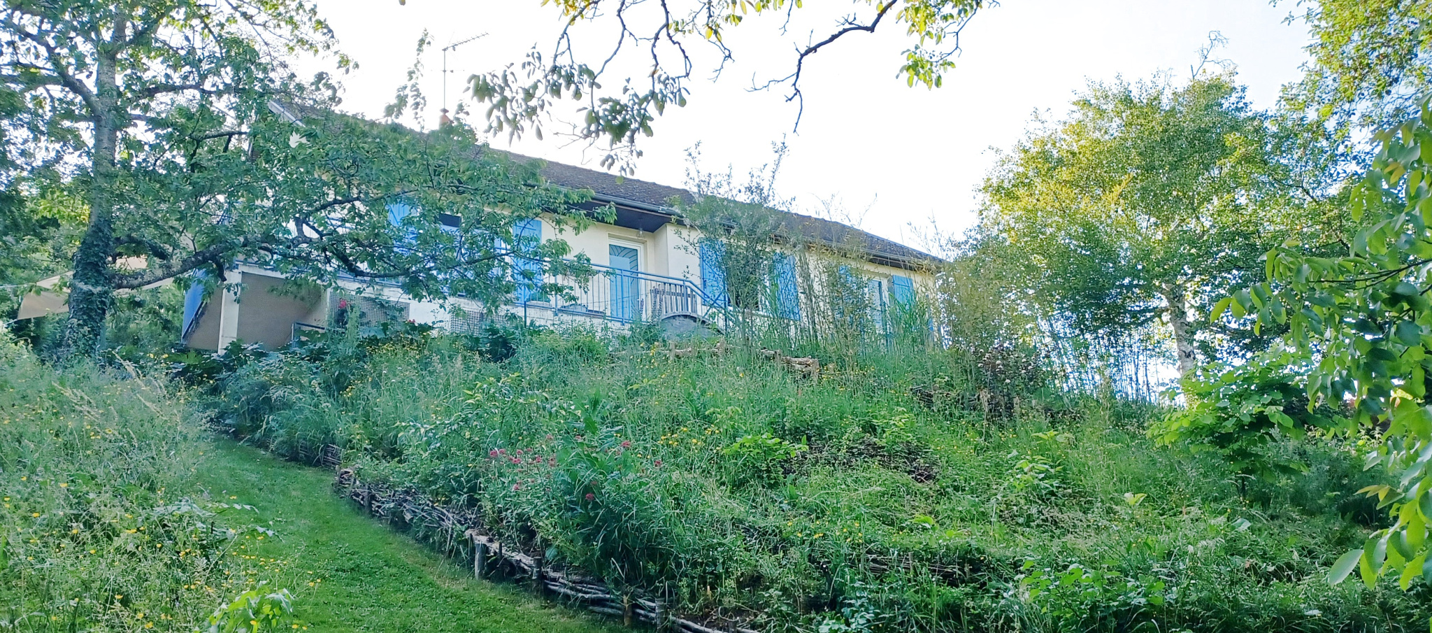 Agence immobilière de AGENCE DE LA PIERRE IMMOBILIER